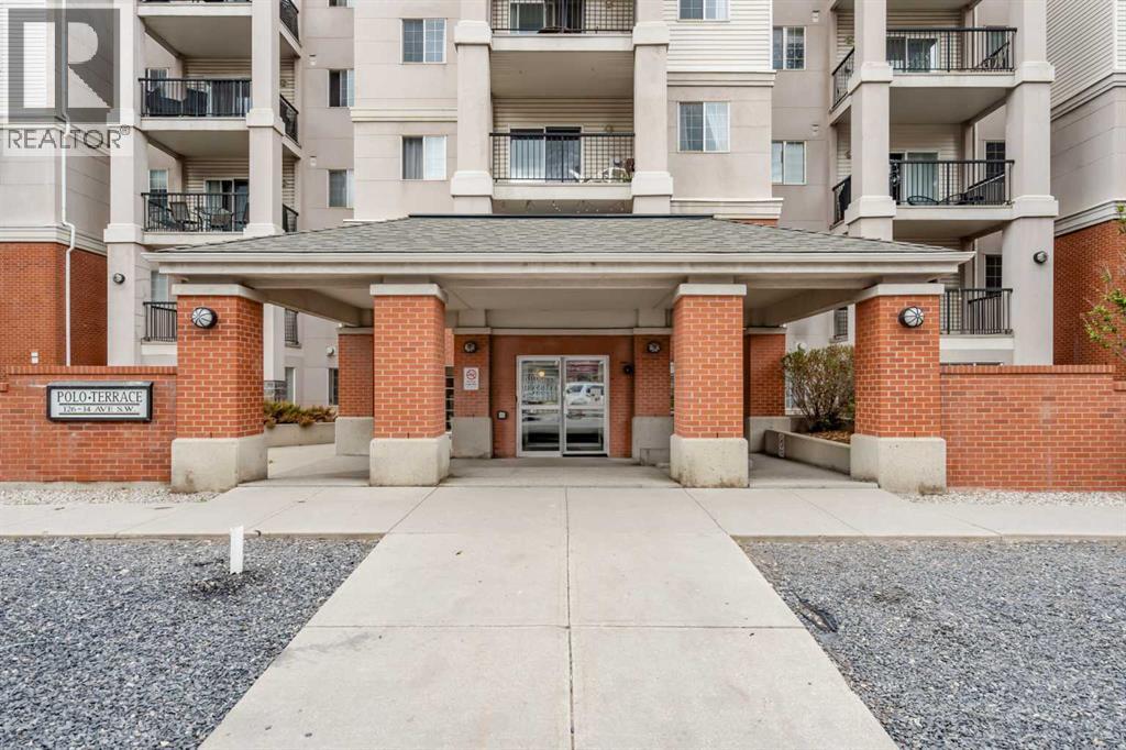 #117 126 14 Avenue SW - 27