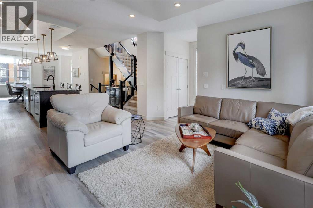 4520B 17 Avenue NW - 9