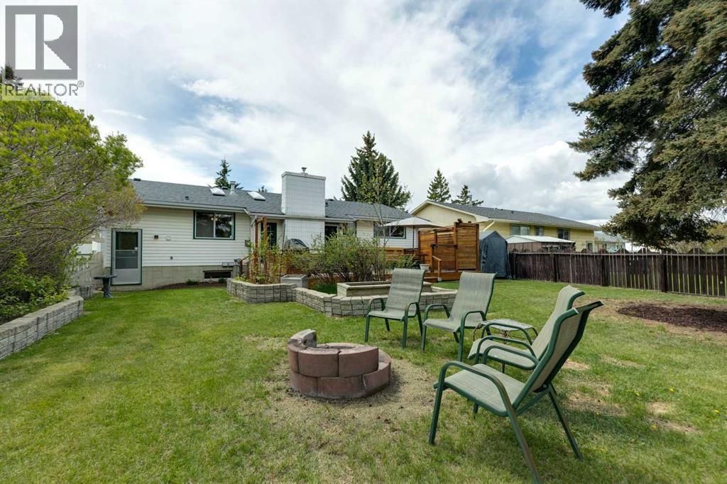 119 Dalhurst Way NW - 35