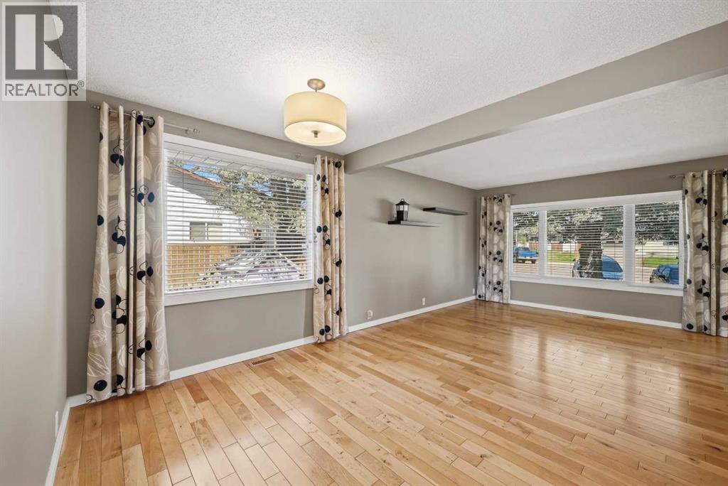 156 Templeview Place NE - 8