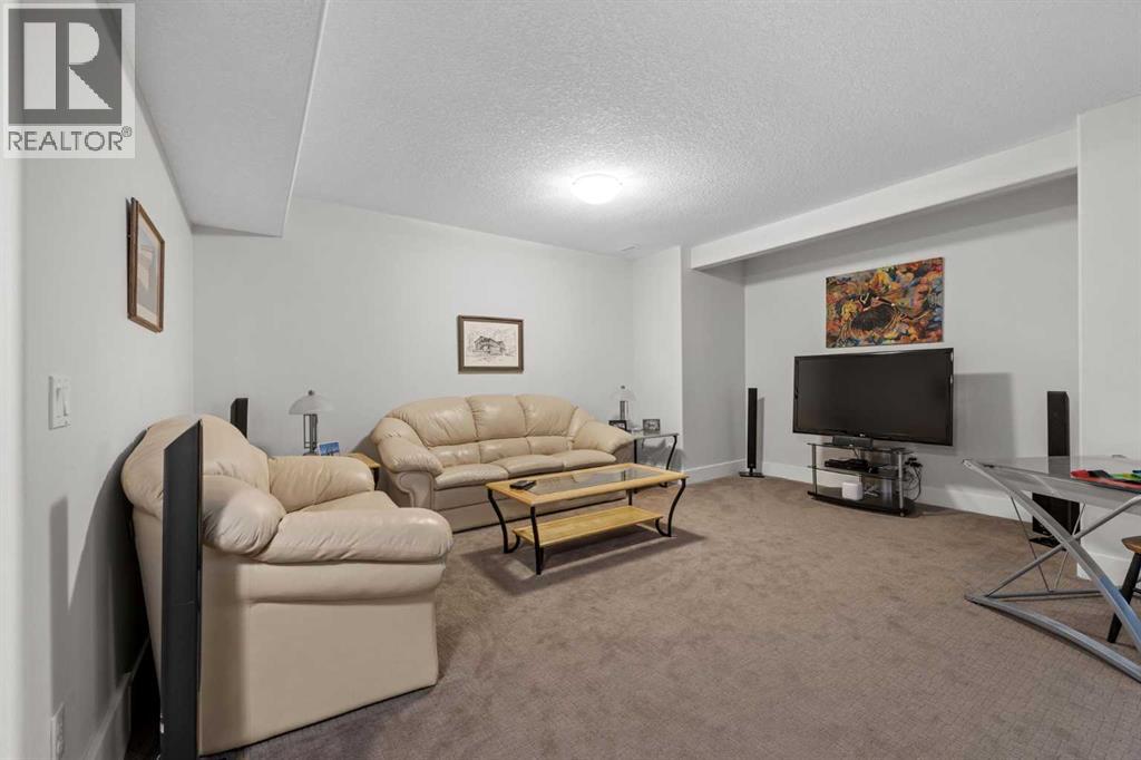 184 Magenta Crescent - 44