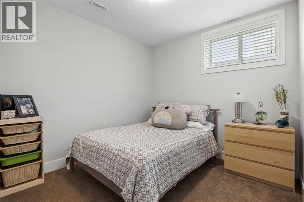 184 Magenta Crescent - 46