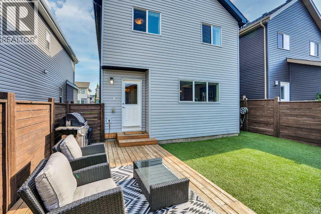 209 Copperpond Parade SE - 41