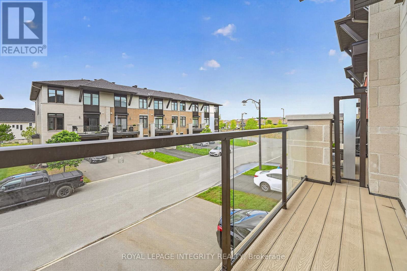 520 STADACONE ROW - 19