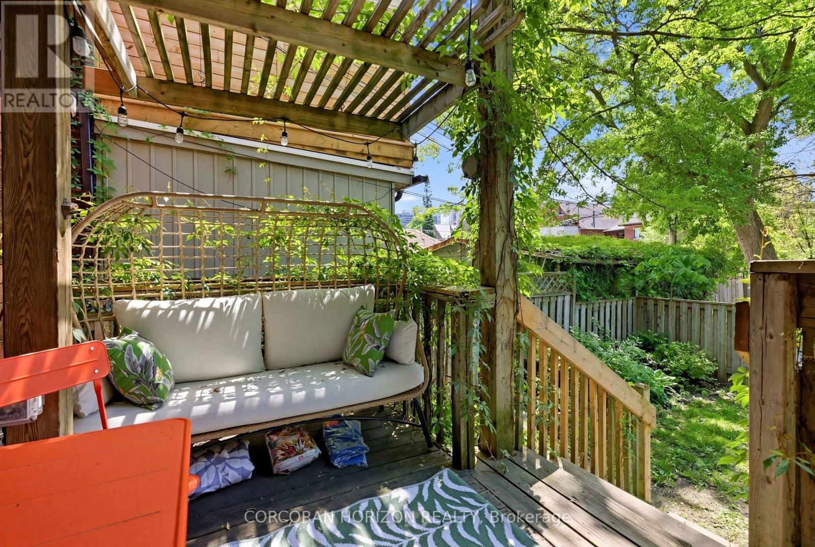 256 KEELE STREET - 10