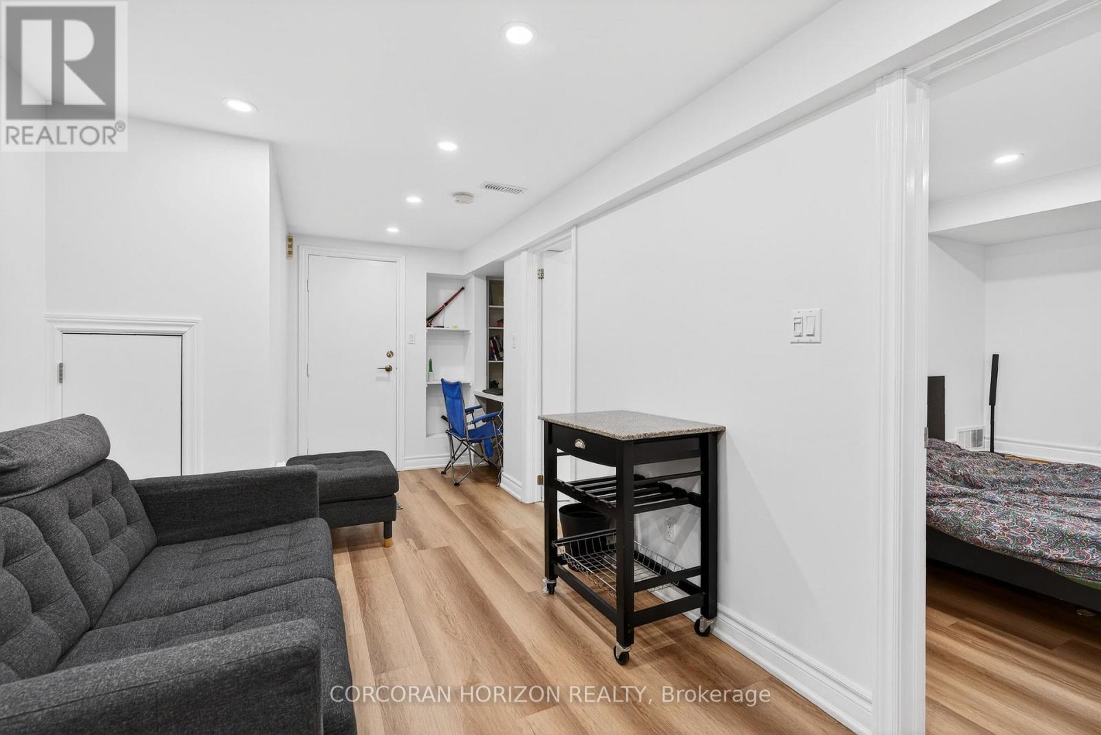256 KEELE STREET - 29