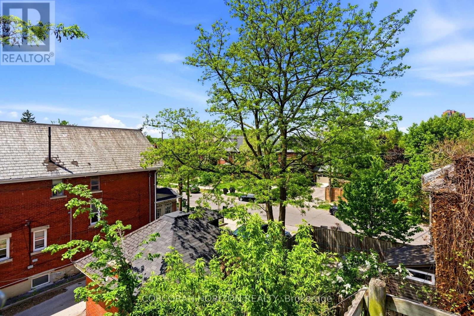 256 KEELE STREET - 24
