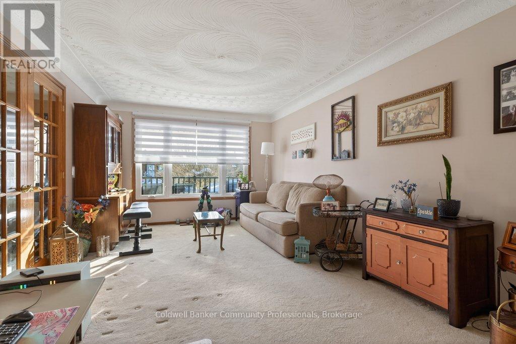 42 LASILA COURT - 9