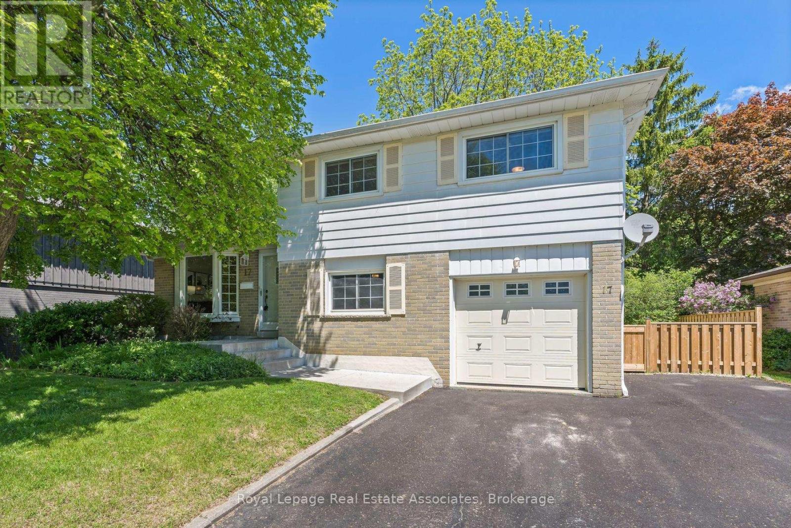 17 METCALFE COURT - Image 2