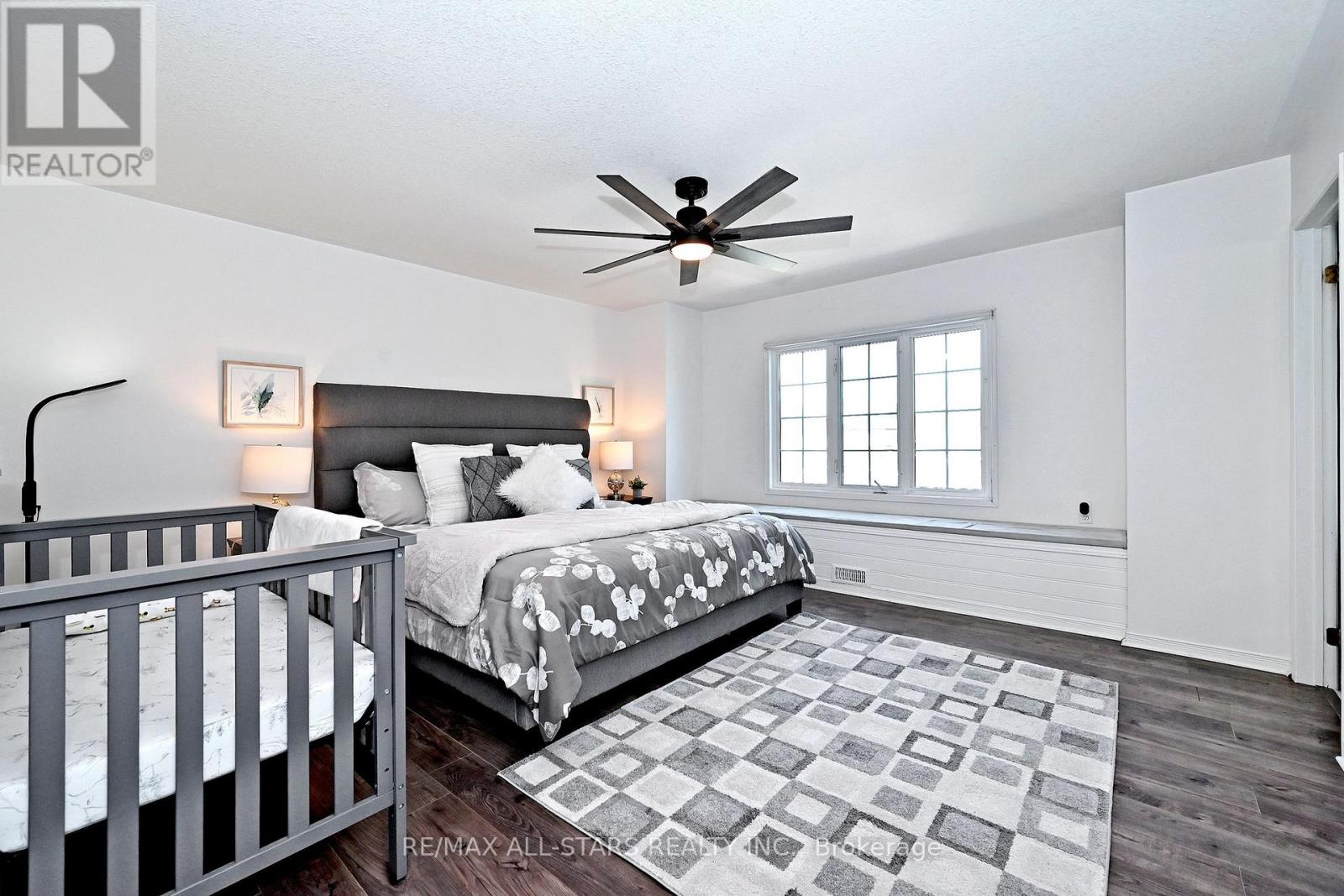 647 TRAILVIEW DRIVE - 27