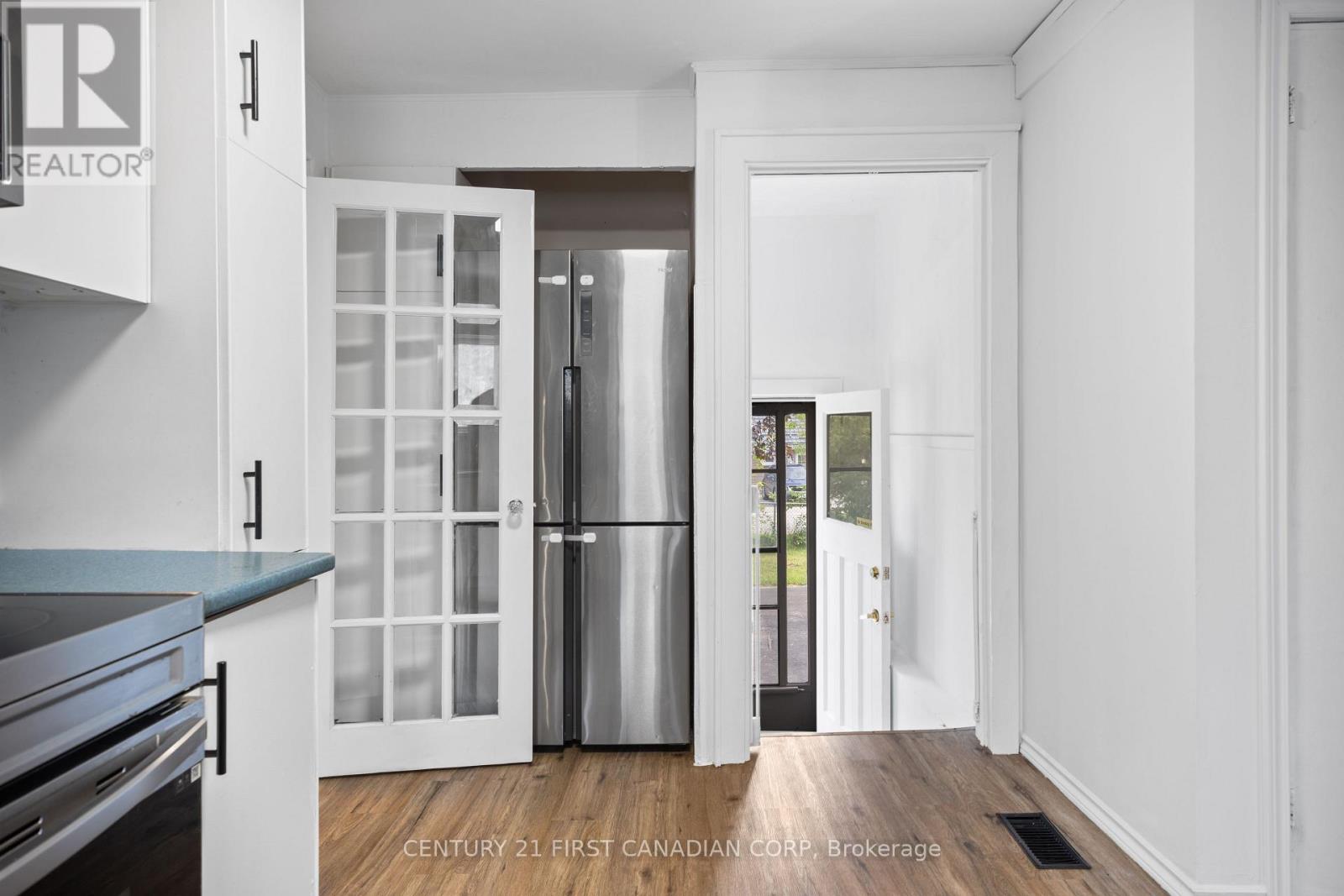 49 MCNAY STREET - 13