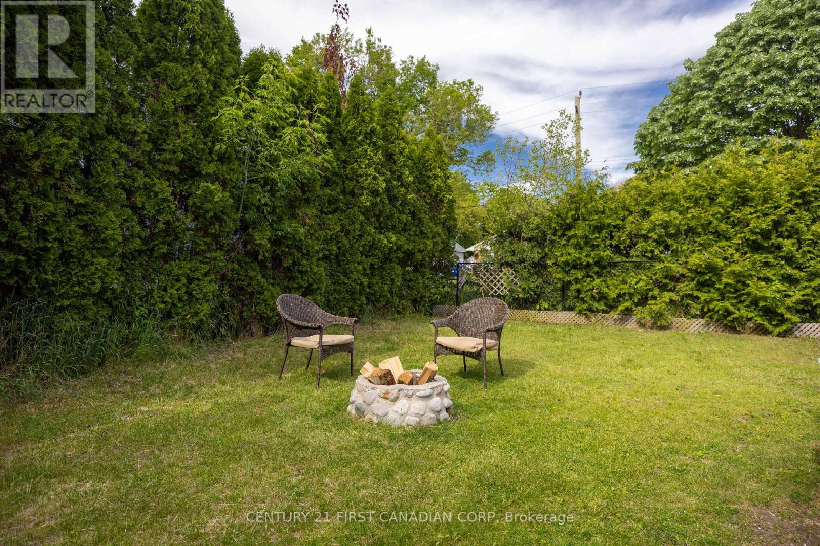 49 MCNAY STREET - 25