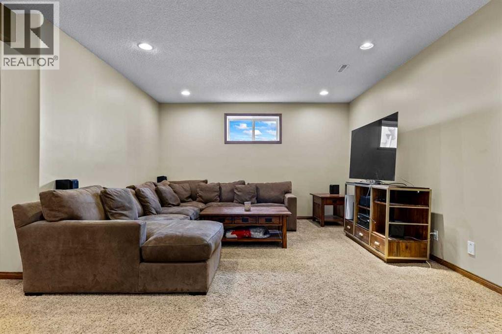 322 Hampstead Way NW - 30
