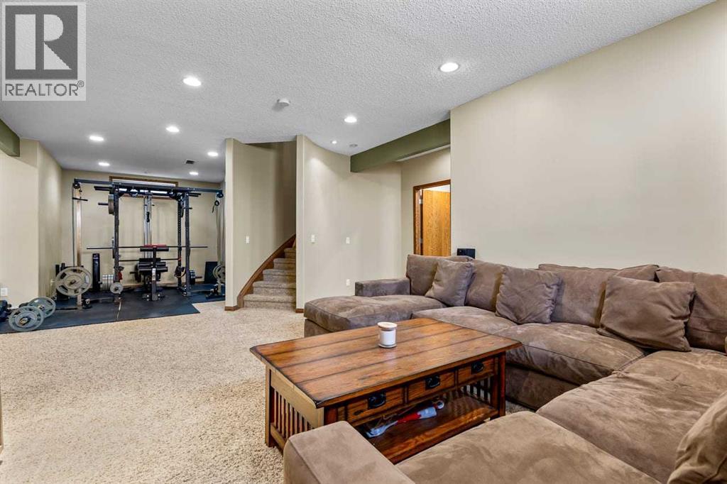 322 Hampstead Way NW - 31
