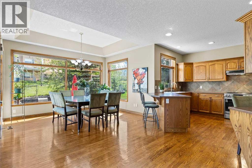322 Hampstead Way NW - 4