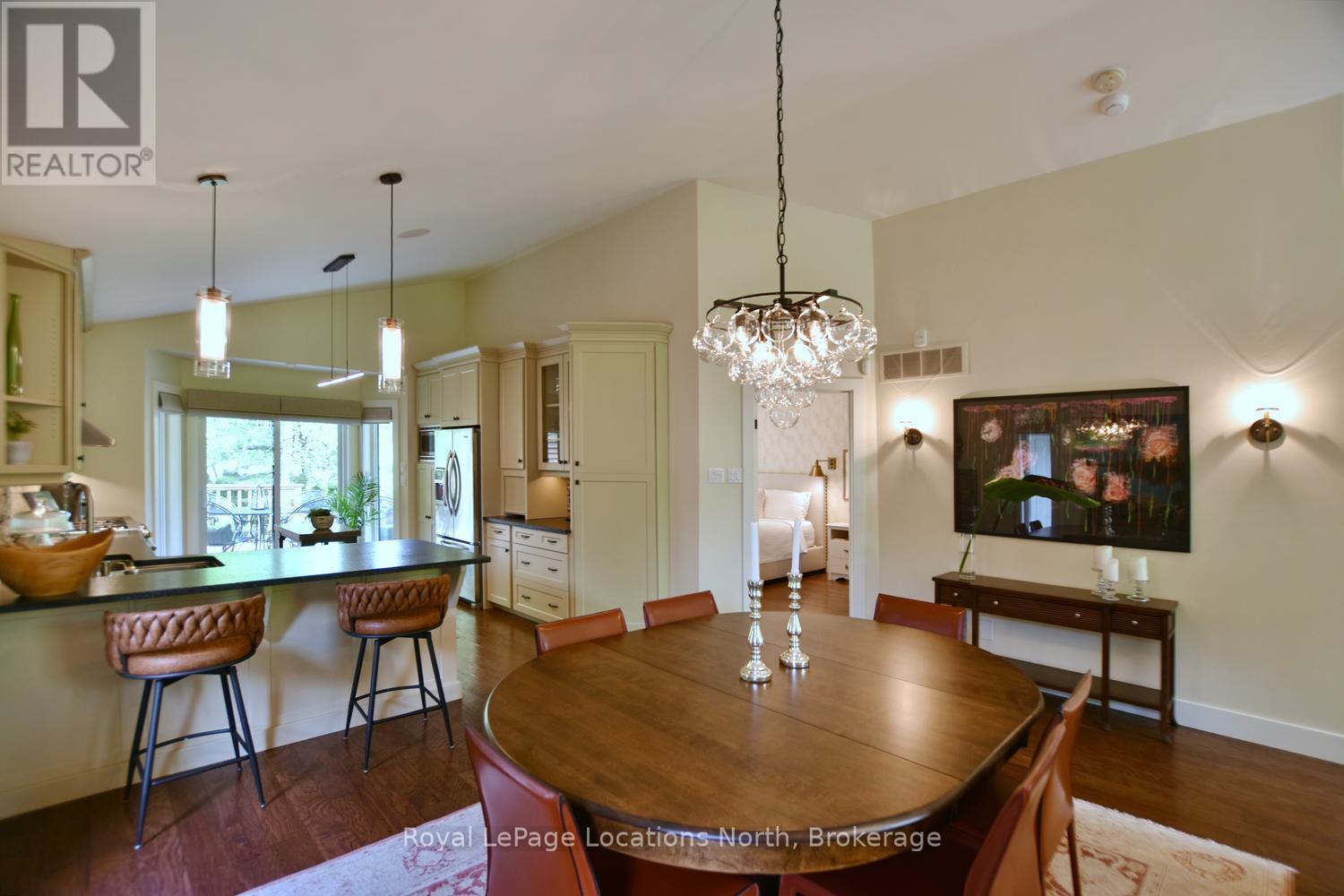 8 HICKORY STREET - 14