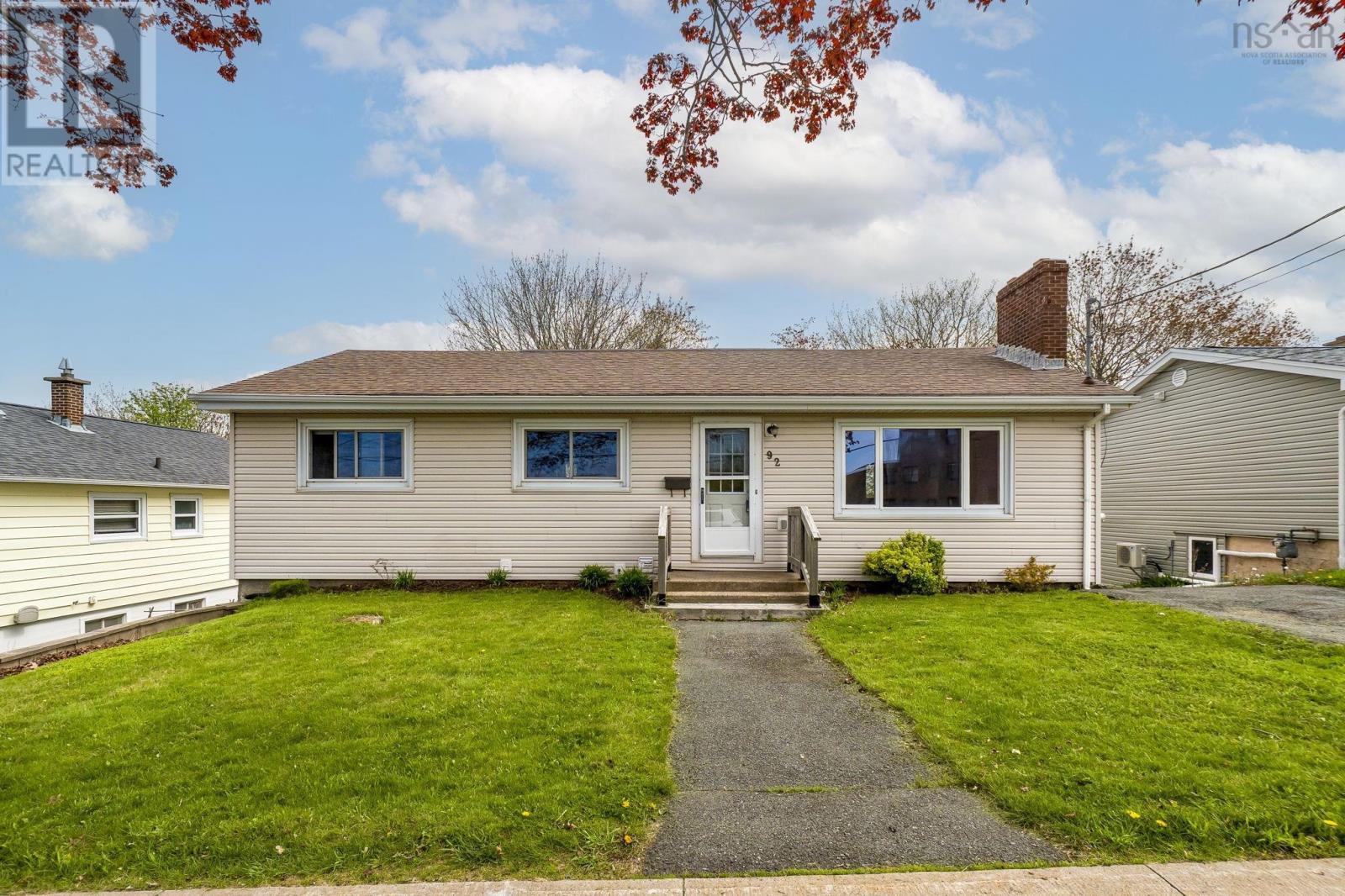 Property 33 of 48 of 92 Joffre Street