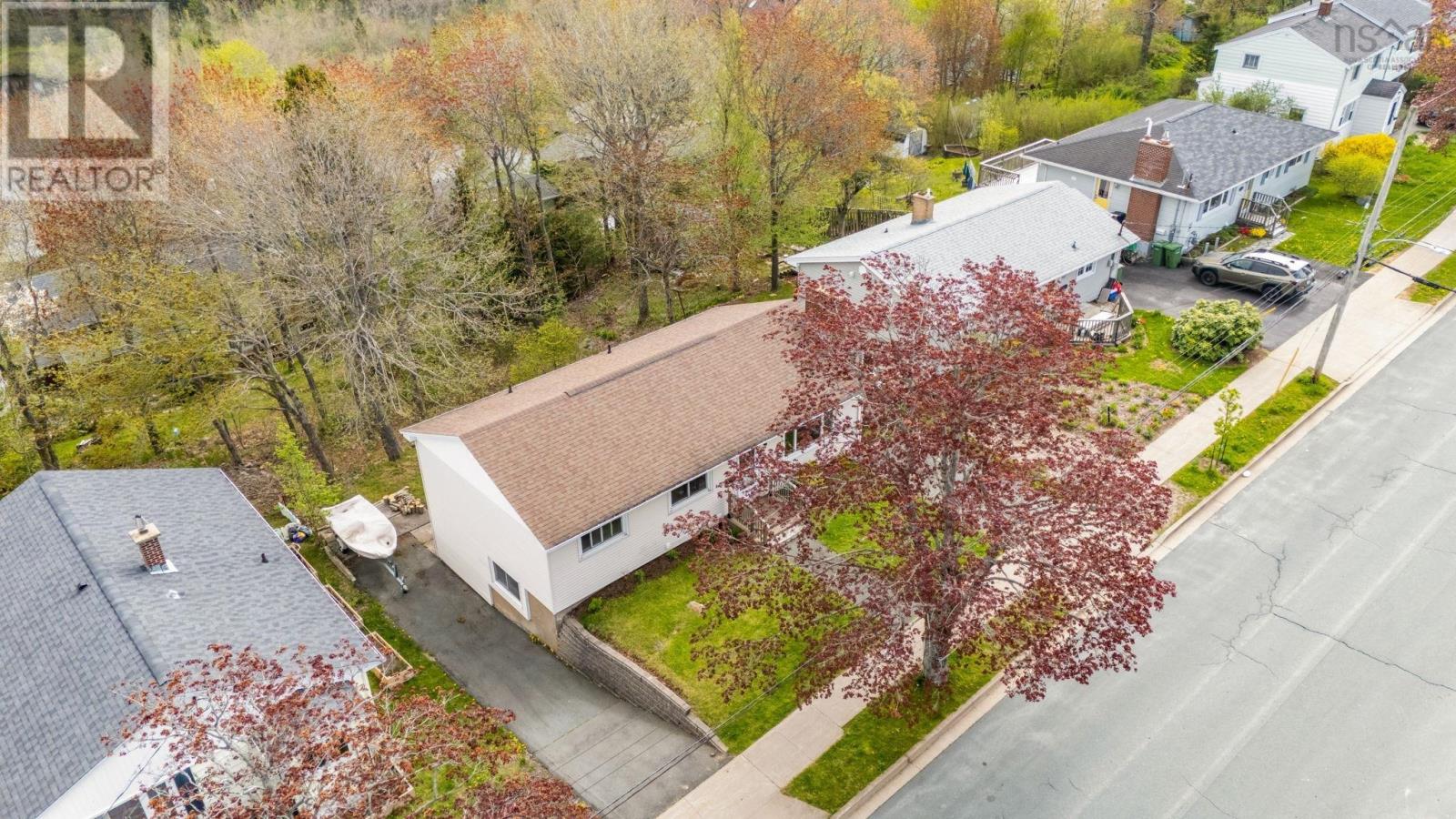 Property 43 of 48 of 92 Joffre Street