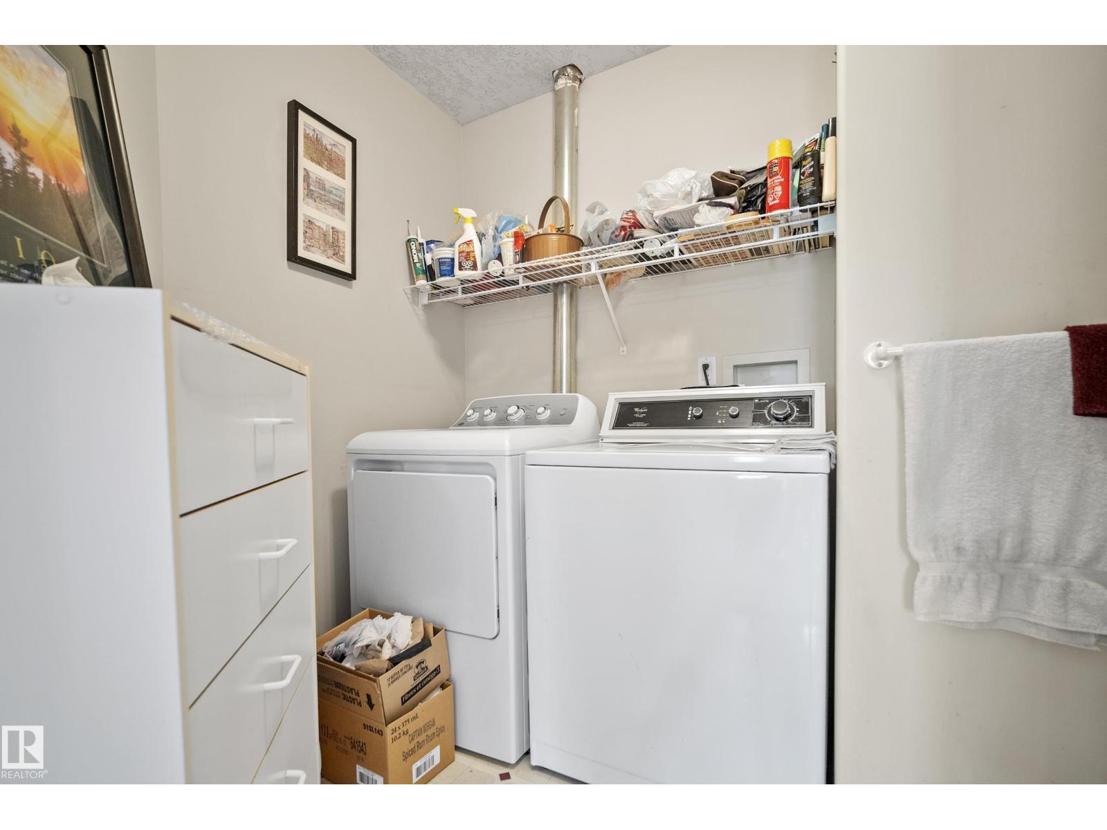 5011 64 ST - 23