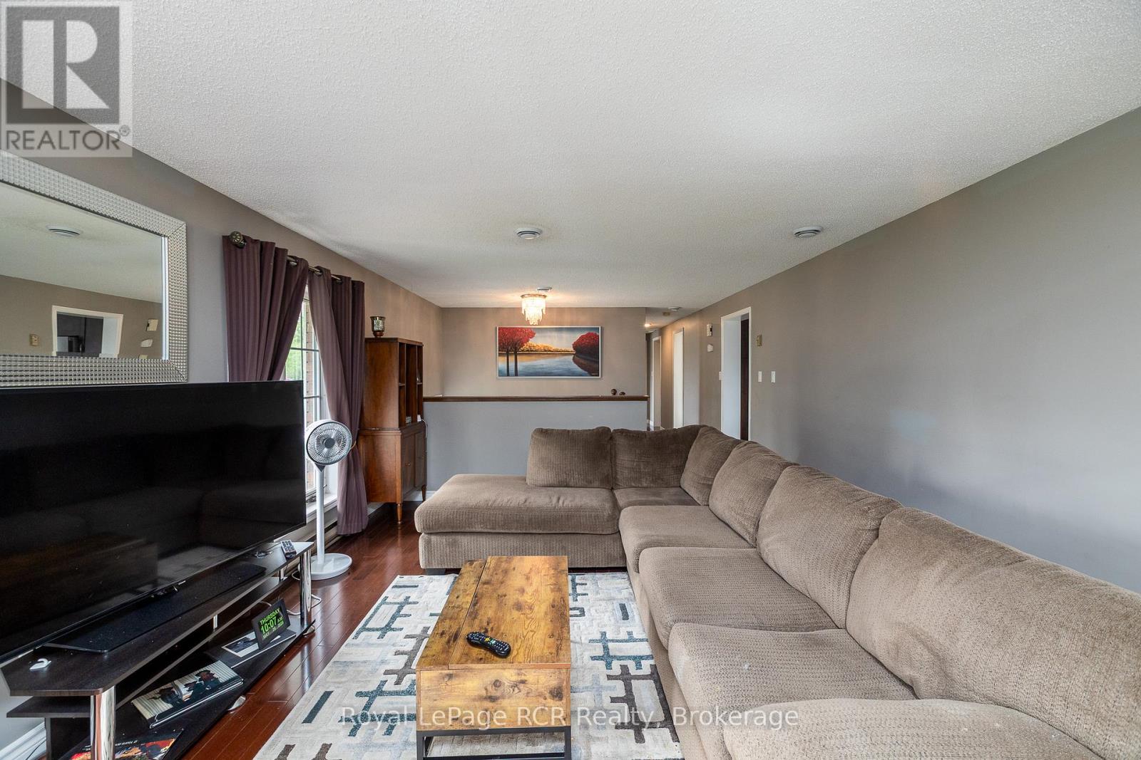 2 HIGHLAND DRIVE - 6