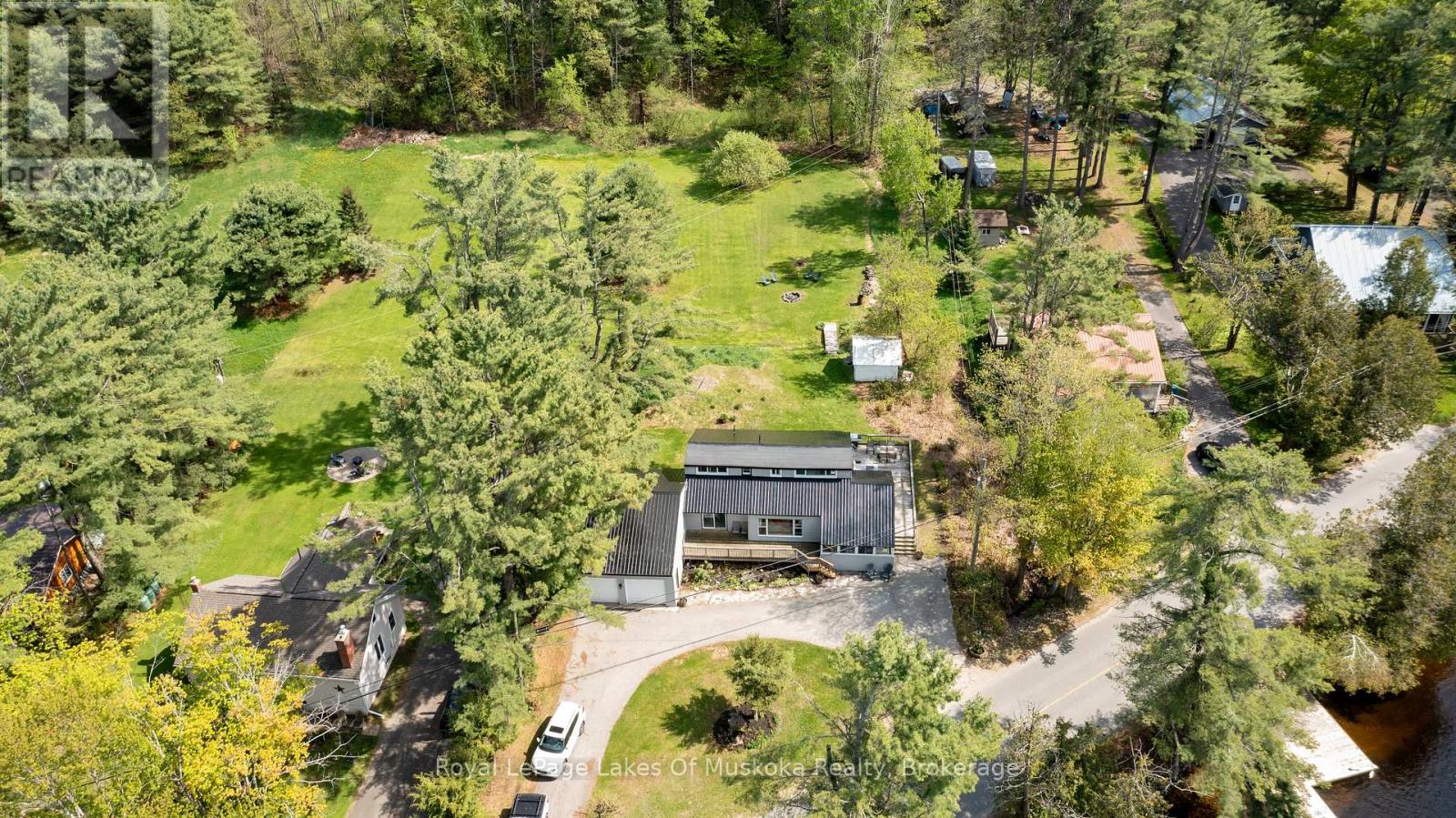 204 BEAUMONT DRIVE - 2