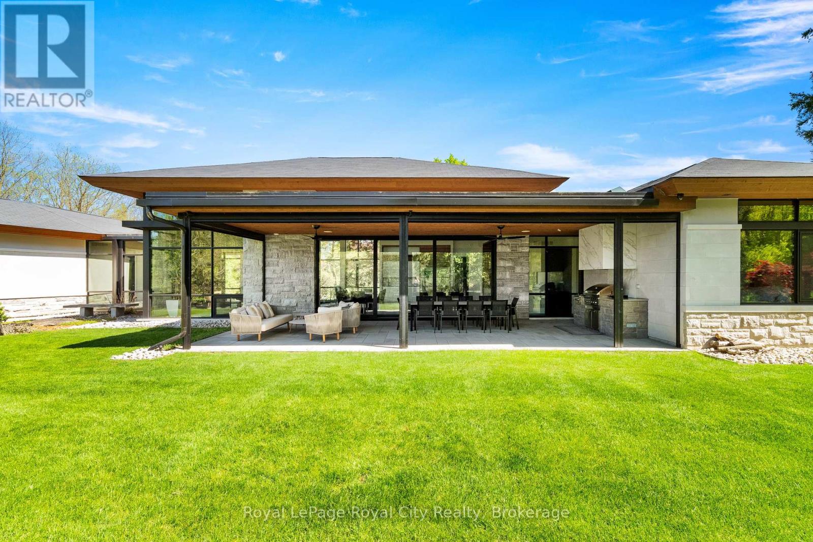164 HUME ROAD - Image 33
