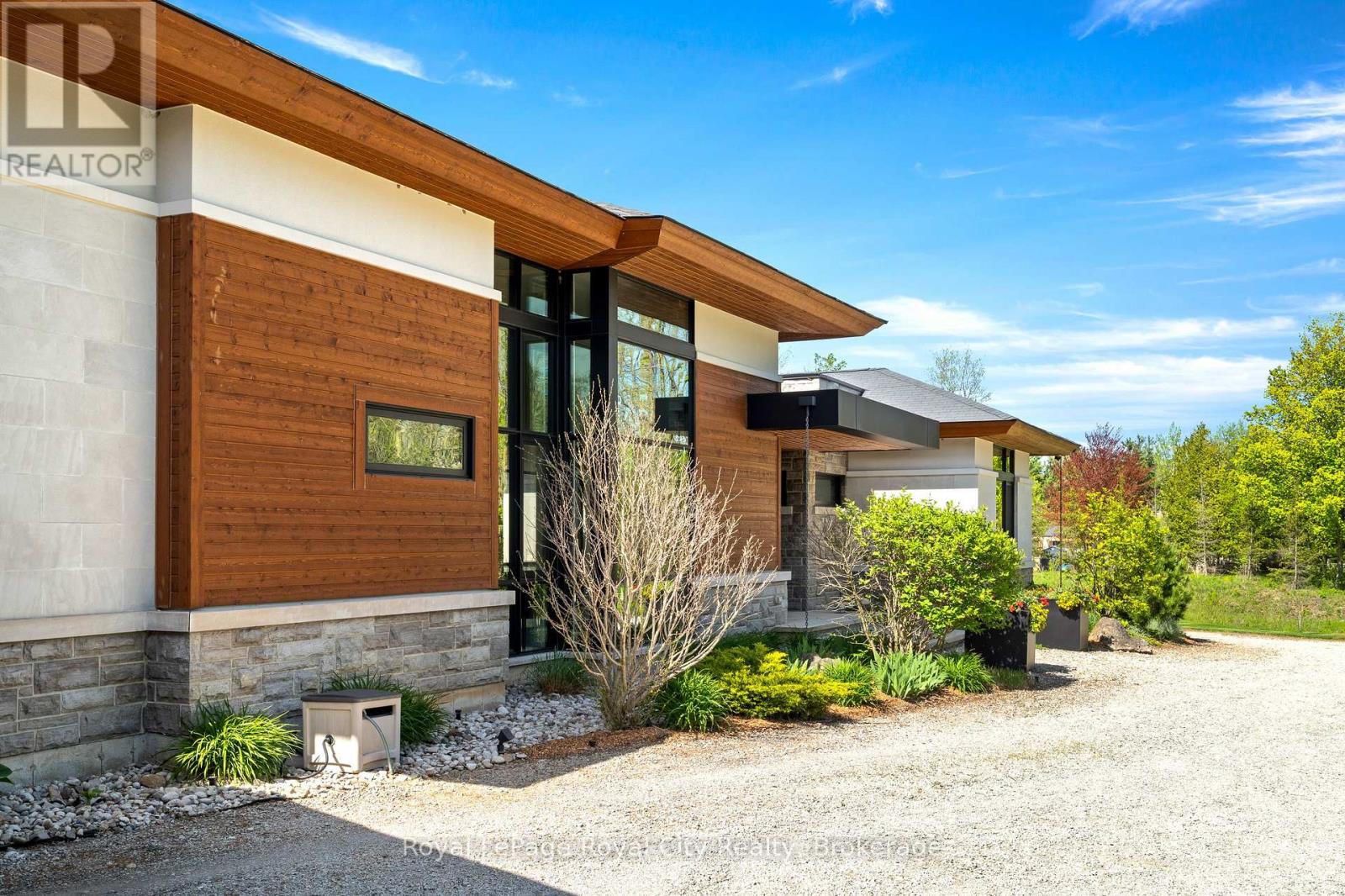 164 HUME ROAD - 50