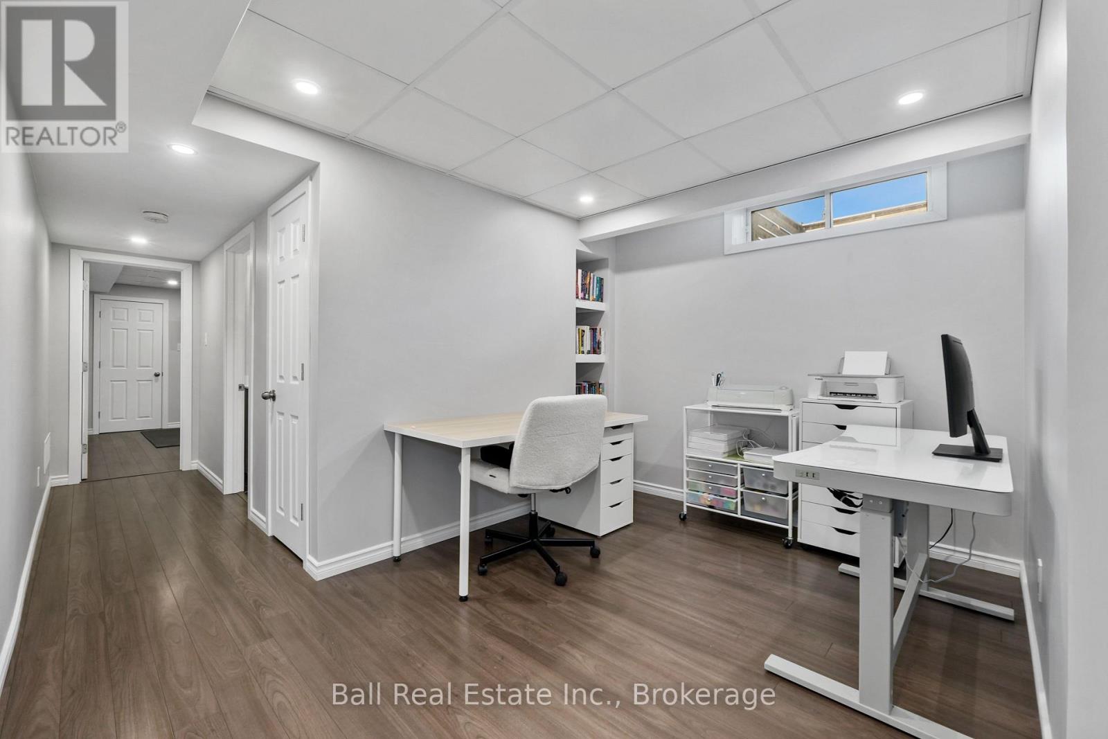 8 DARRELL DRAIN CRESCENT - 37