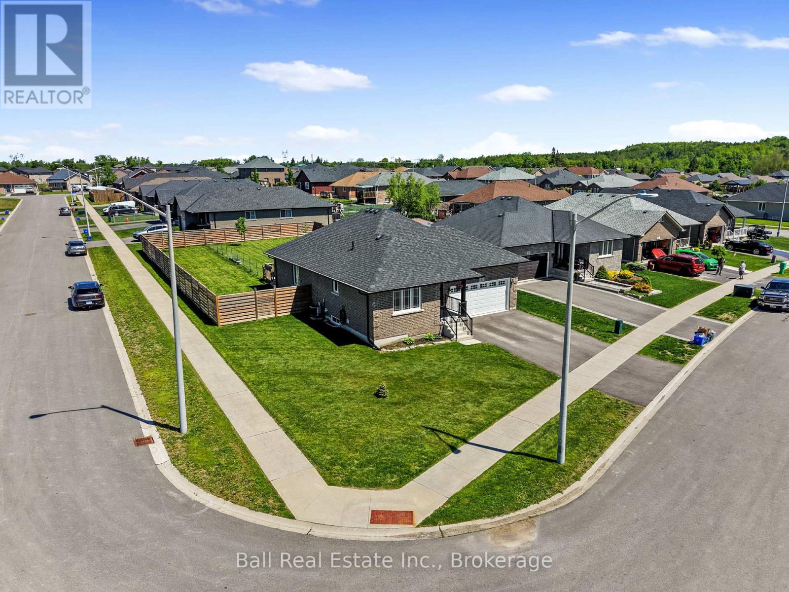 8 DARRELL DRAIN CRESCENT - 5