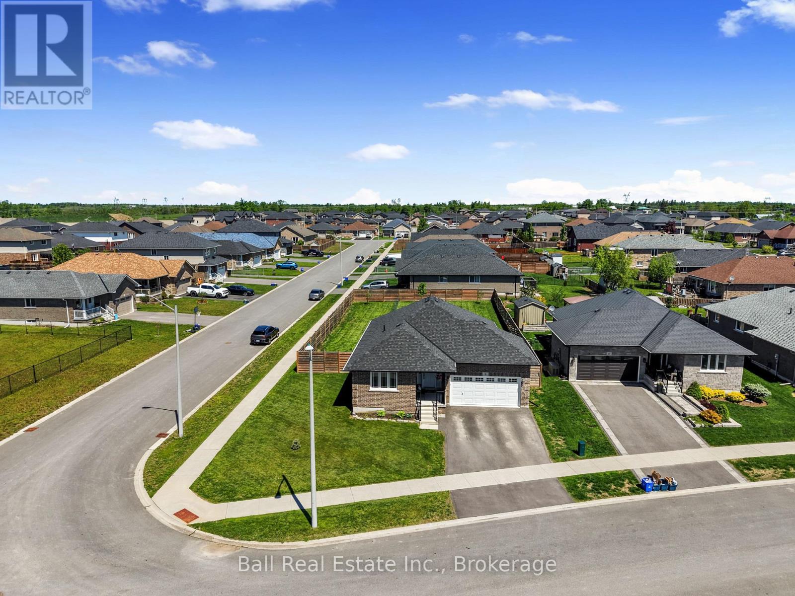 8 DARRELL DRAIN CRESCENT - 6