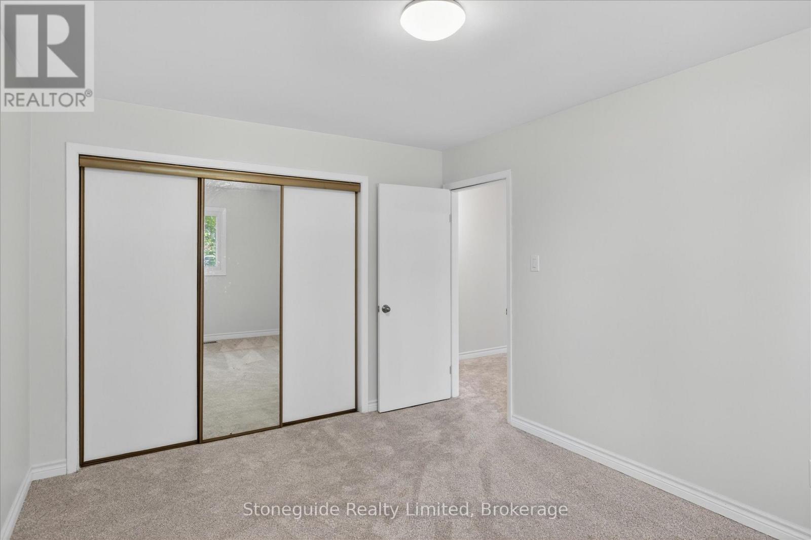 667 SKYLINE ROAD - 20
