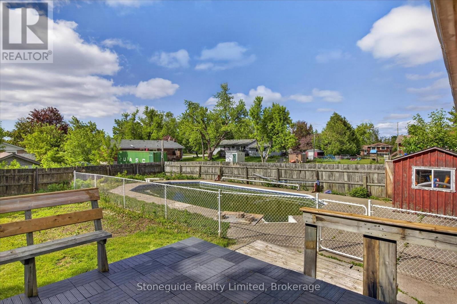 667 SKYLINE ROAD - 41