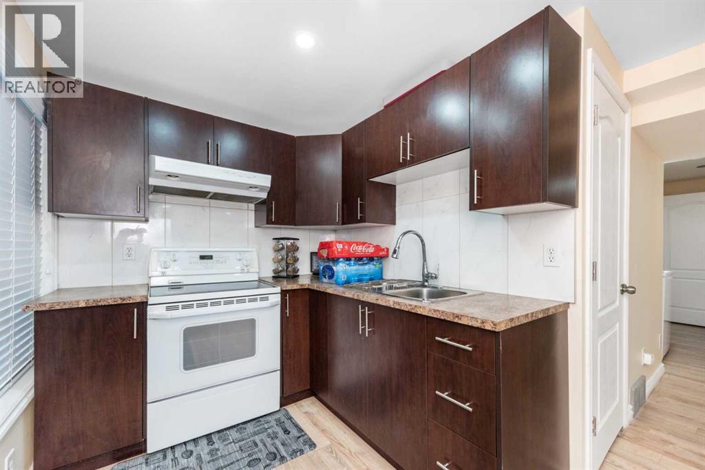 138 Panamount Crescent NW - 33