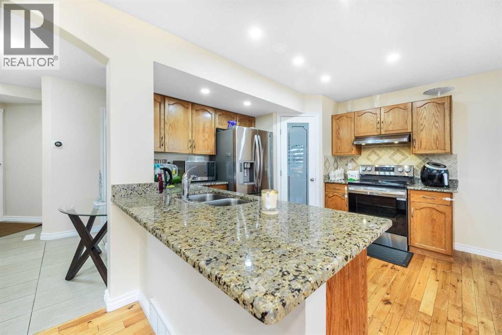 138 Panamount Crescent NW - 8