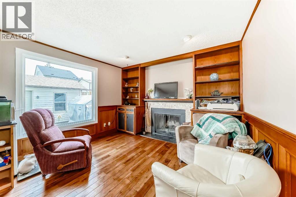 68 Woodview Court SW - 16