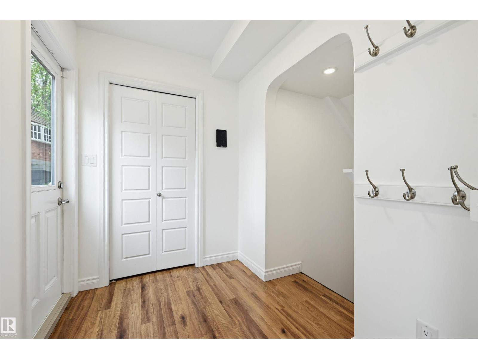 10345 136 ST NW — photo 24