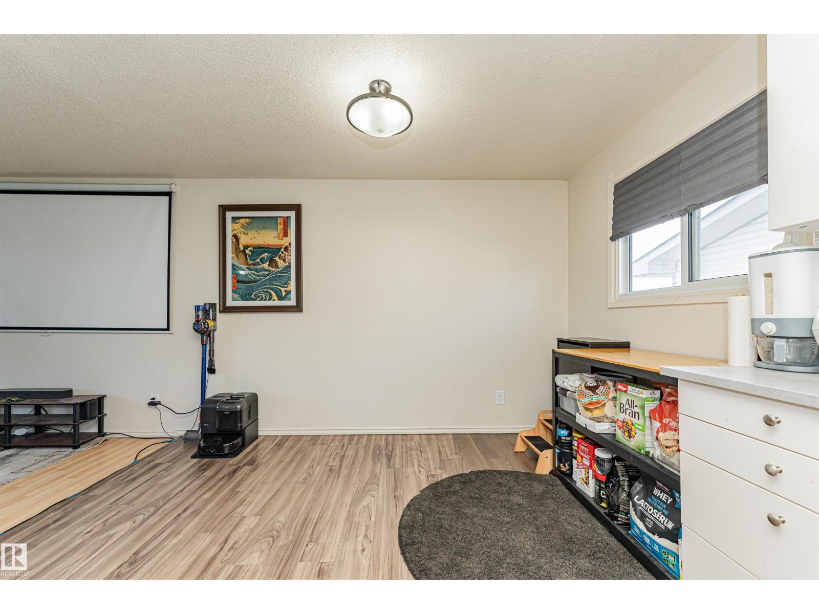 6719 136 AV NW - 12
