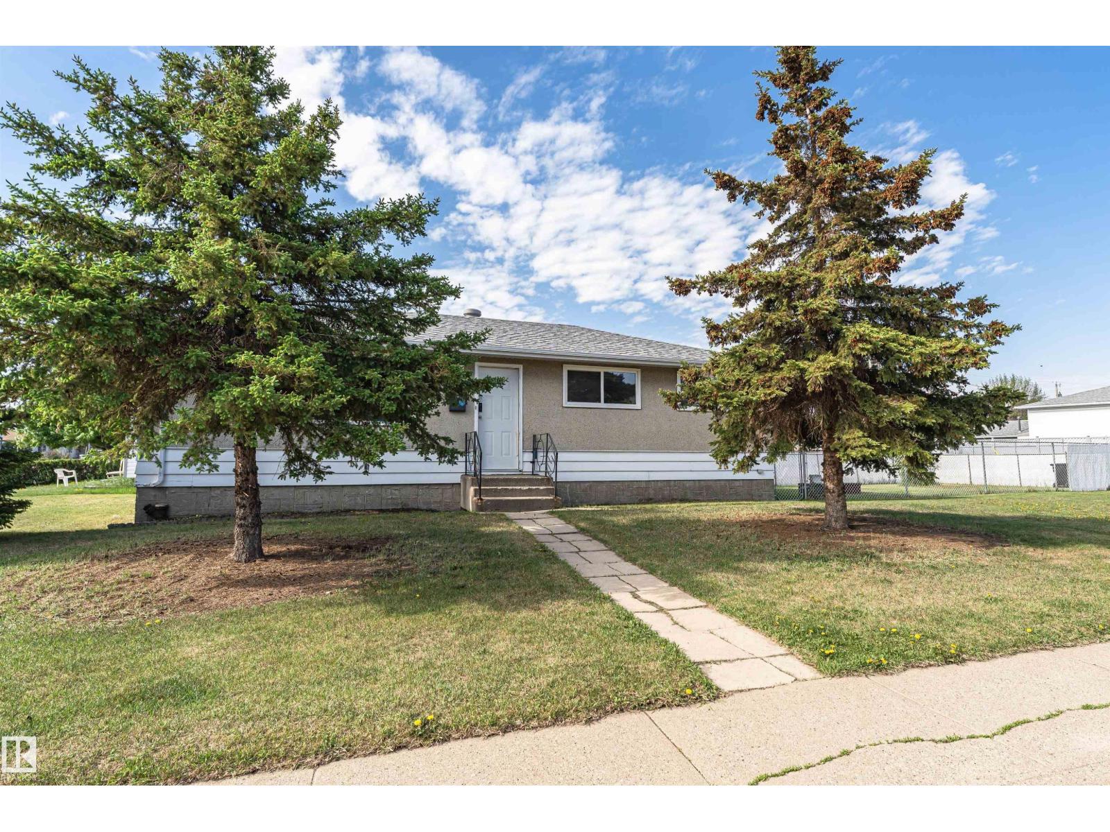 6719 136 AV NW - Image 2