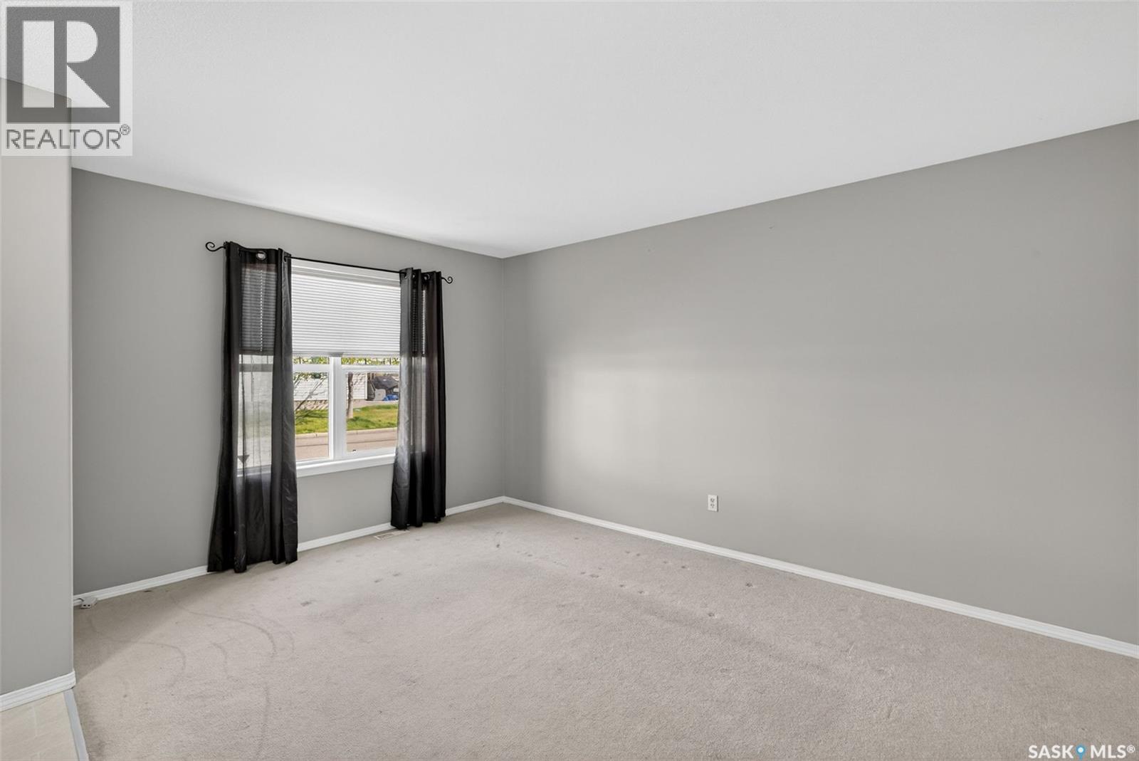 #158 203 Herold TERRACE - Image 3