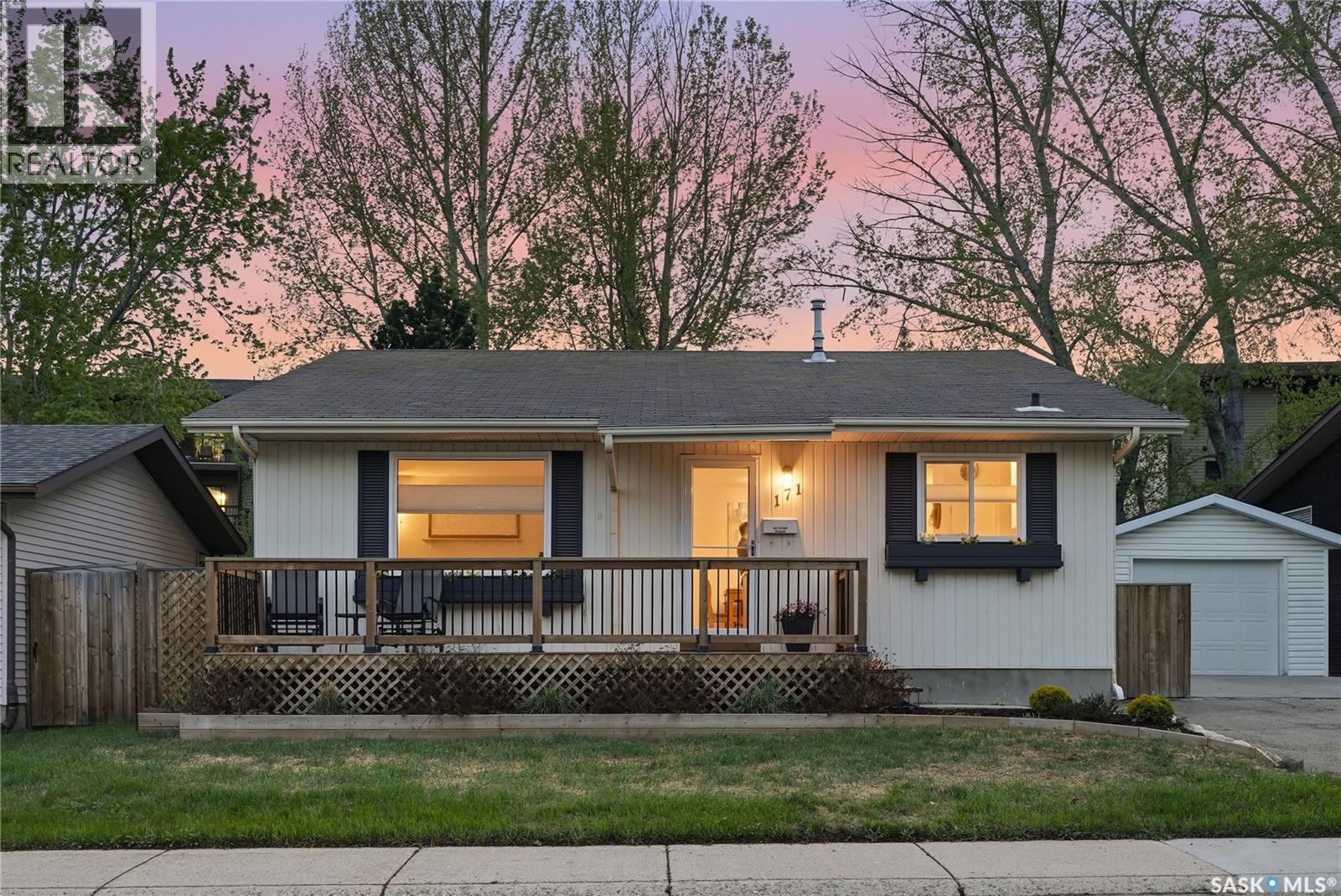 171 Coldspring CRESCENT - Image 2