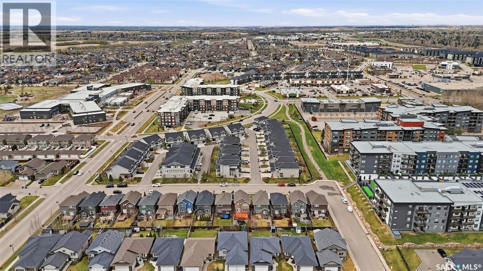 346 Dickson CRESCENT - 43