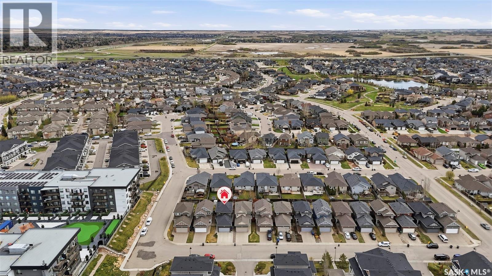 346 Dickson CRESCENT - 46