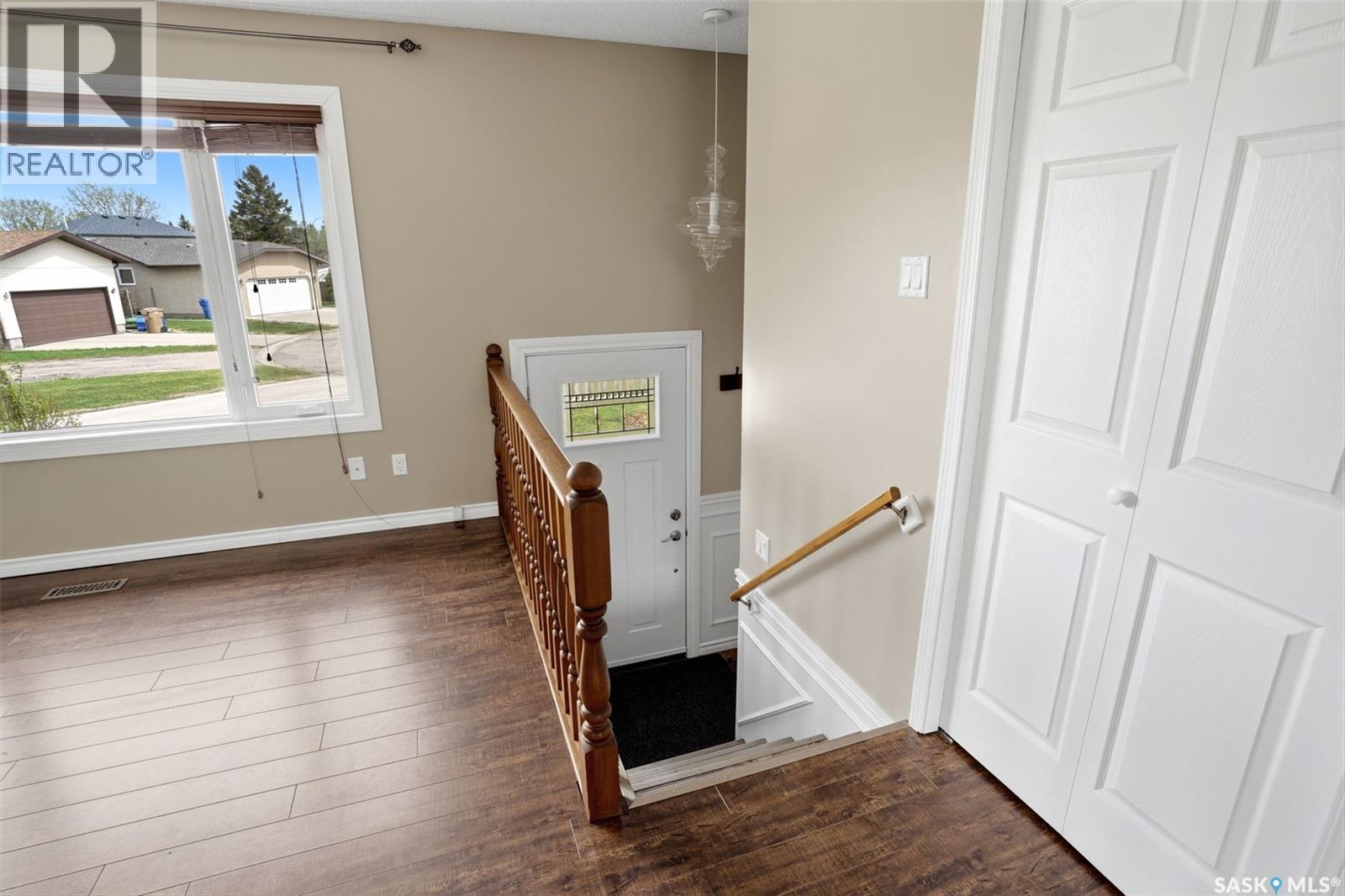 834 ERB BAY - Image 3