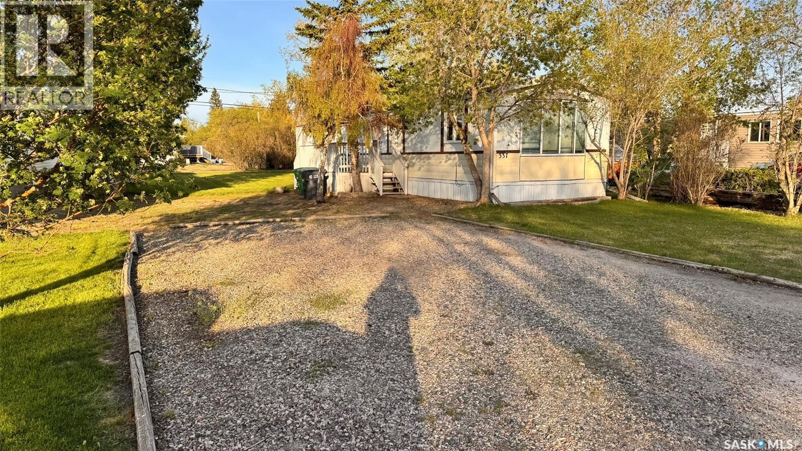 337 Hawkes STREET - 17