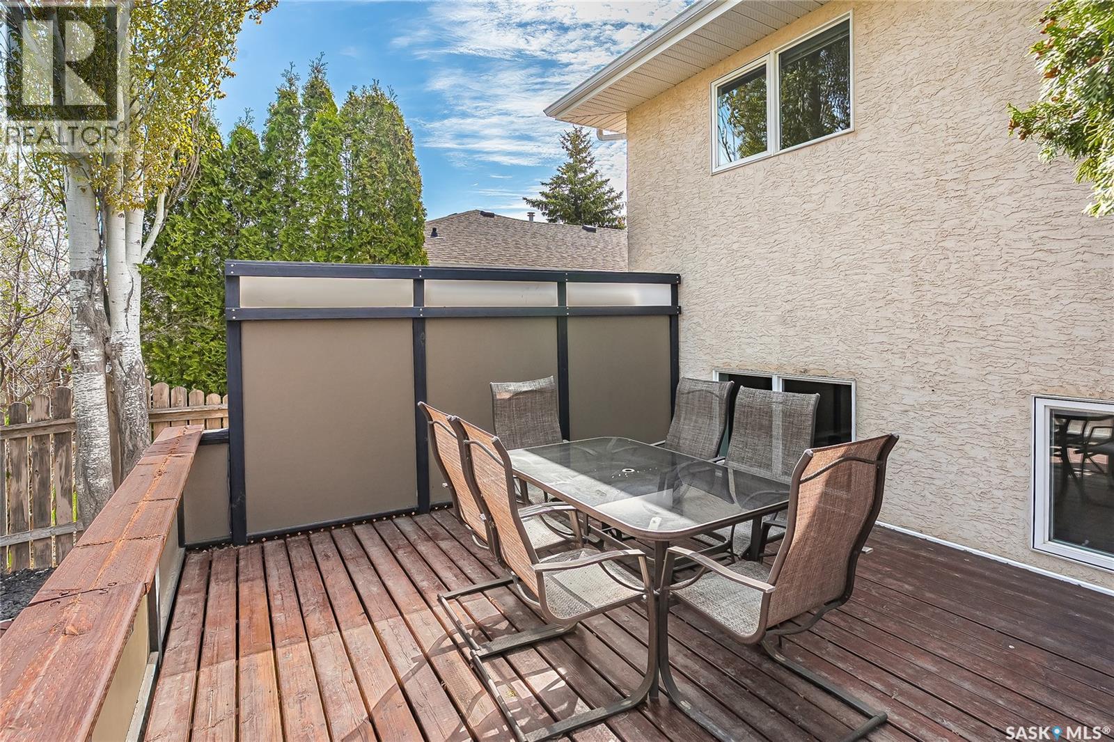 813 Derksen PLACE - 11