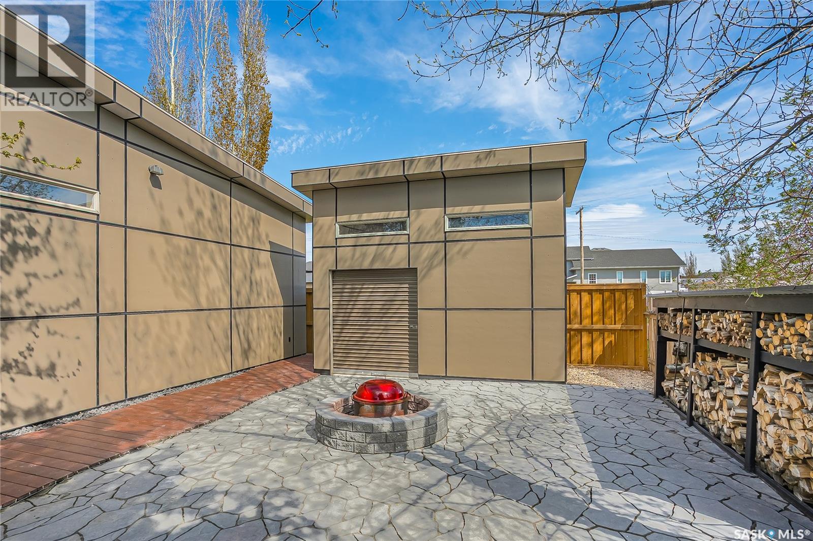 813 Derksen PLACE - 17