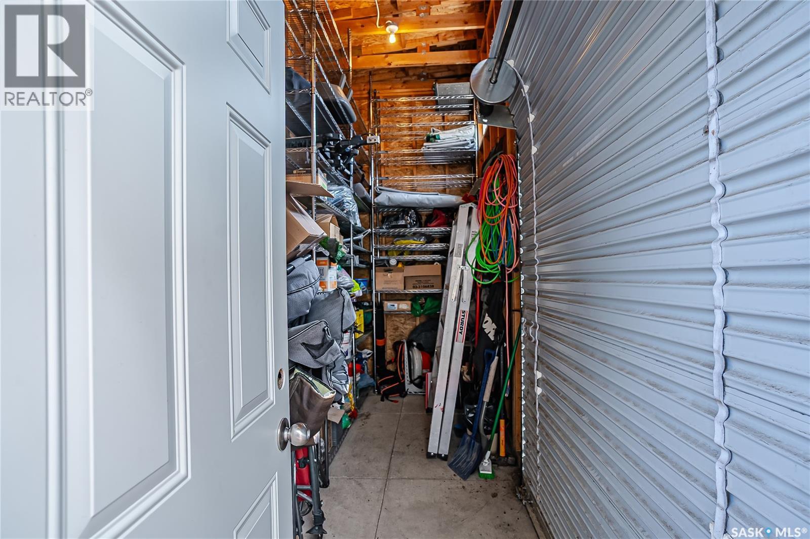 813 Derksen PLACE - 19