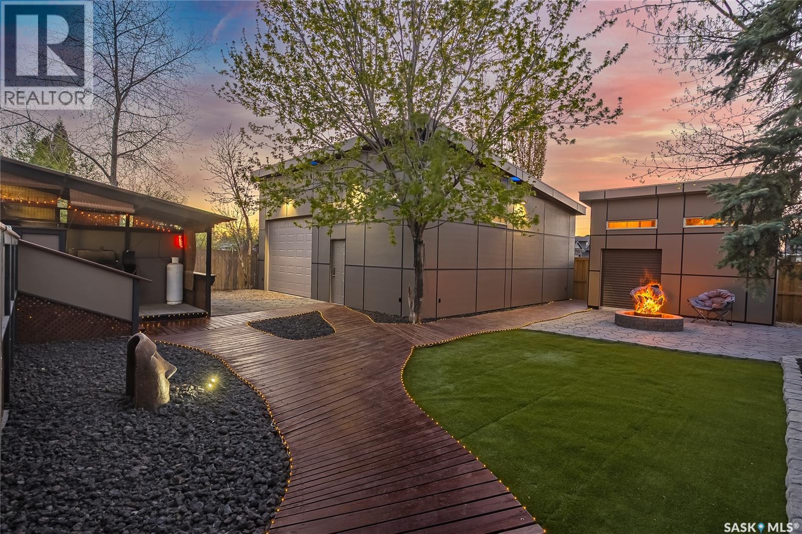 813 Derksen PLACE - 22