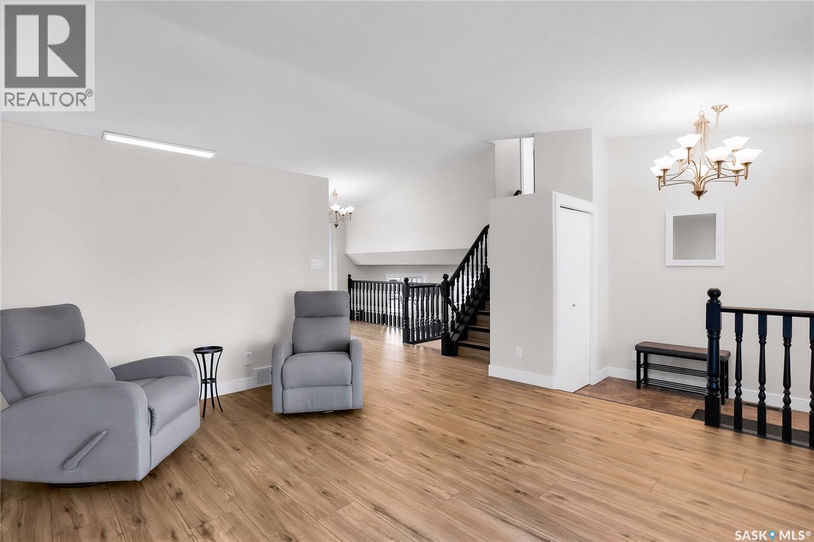 813 Derksen PLACE - 26