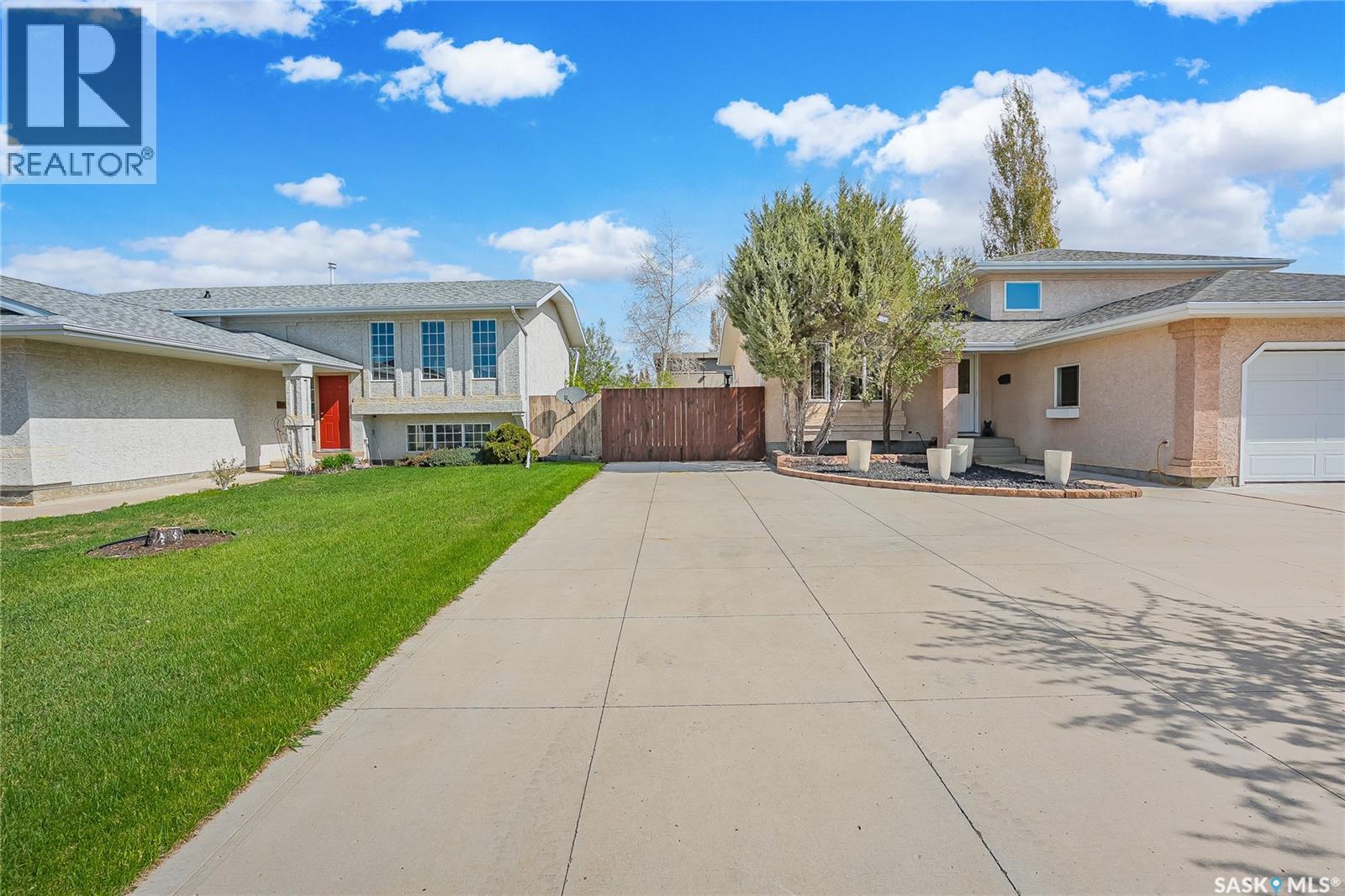 813 Derksen PLACE - 5